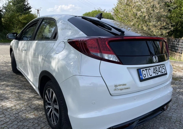 Honda Civic cena 39900 przebieg: 234000, rok produkcji 2015 z Tczew małe 704